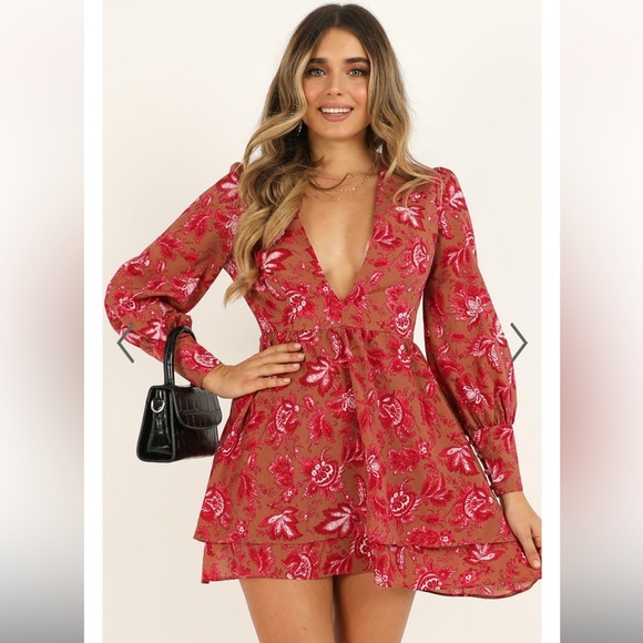 Showpo. NWOT I GOT MY REASONS DRESS IN PINK
PRINT size 8us - Picture 10 of 11